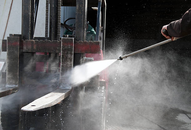 Best Gas Station Cleaning  in Clovis, CA